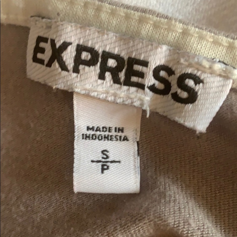 Express tshirt - Picture 4 of 4